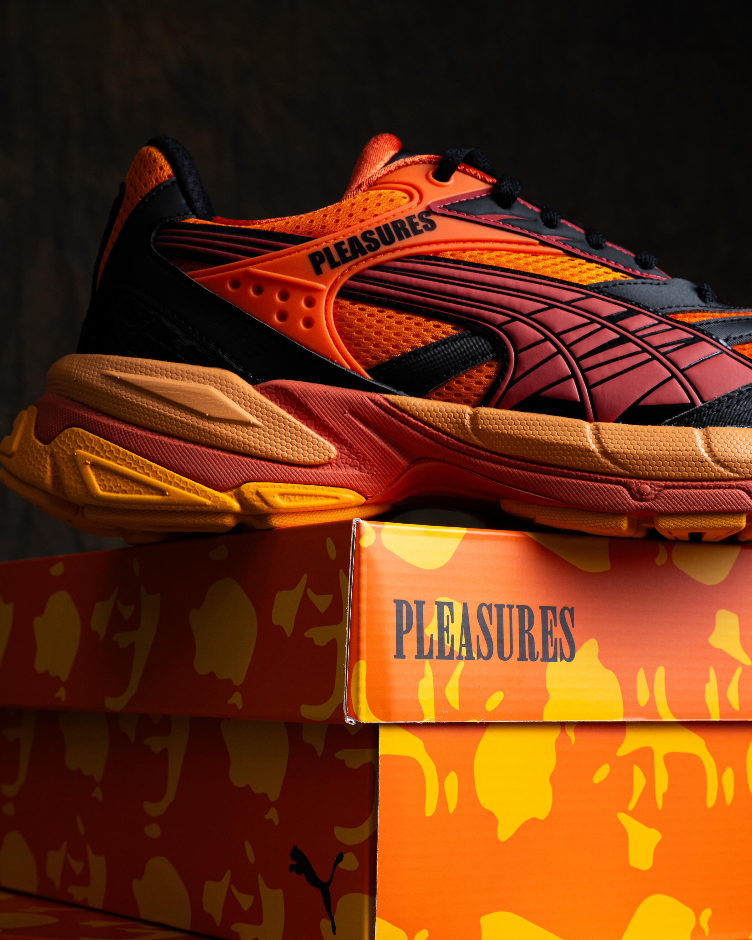 Puma x PLEASURES Velophasis Overdyed | 391696-02 | AFEW STORE